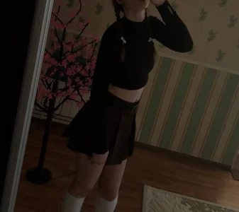 Trying out my skirt! :D de GwenFay Foto