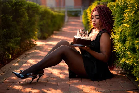 CandyMartinez_ My birthday! - {count, plural, one {תמונה אחת} two {שתי תמונות} many {# תמונות} other {# תמונות}}