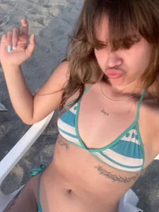 Emerald_Sparkles_ You like to see me in bikini 👙🥵 Pic 5