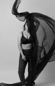 Sunny_bunny6 Black and white mood 💋 Poză 7