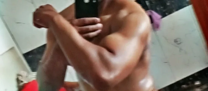 muscledad111の🤧💦の枚の写真