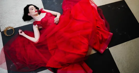 MarieKarma royal look Pic 9