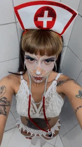 💀🆘👩🏼‍⚕️ de Newmeshh  5 Imagens