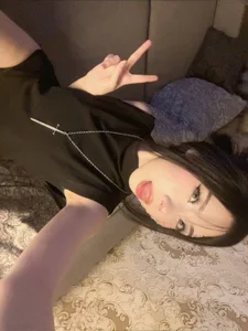 AprilOnilll: Public ( 2 фото)