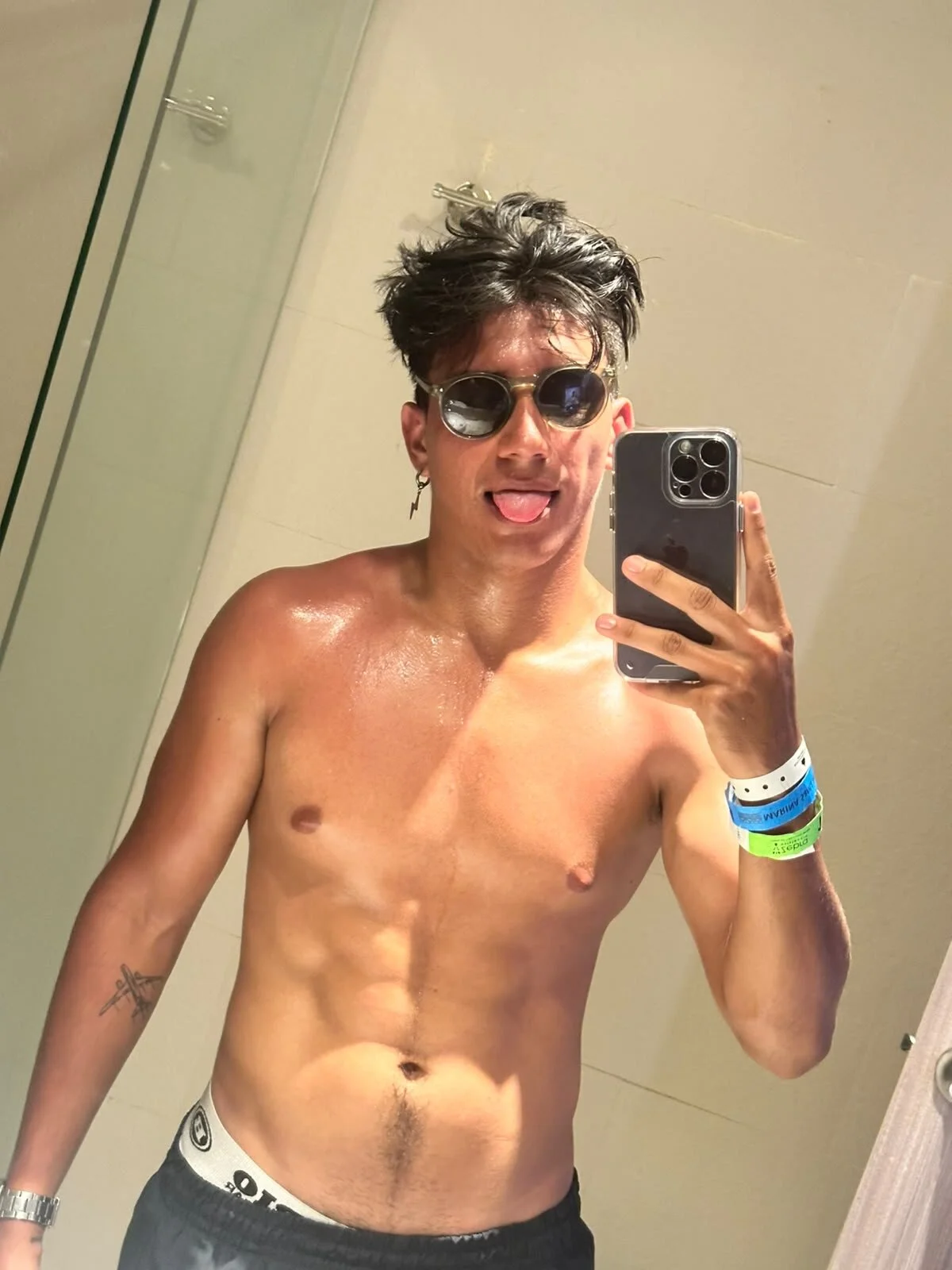 Alexxx_Cano Gambar Trending 8549