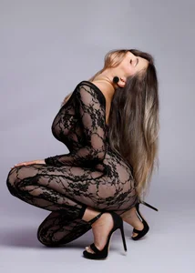 KellyMathews Unforgettable curves 😊 Pic 7