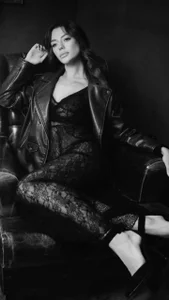 LucyVixxen Noir Mood Foto 4