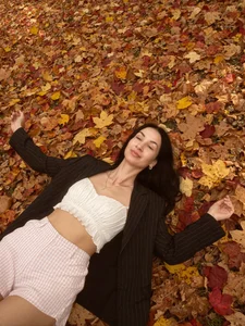 Starry_Siren Autumn mood Pic 5