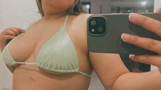 shantal_smith9 Public Pic 4