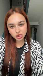 SunnyVee's XXX Nude Photo 1