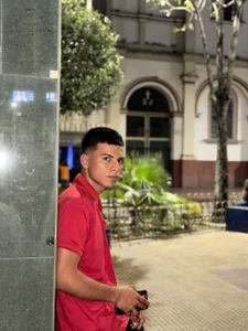 Public de Yulian_Mendez  3 Imagens