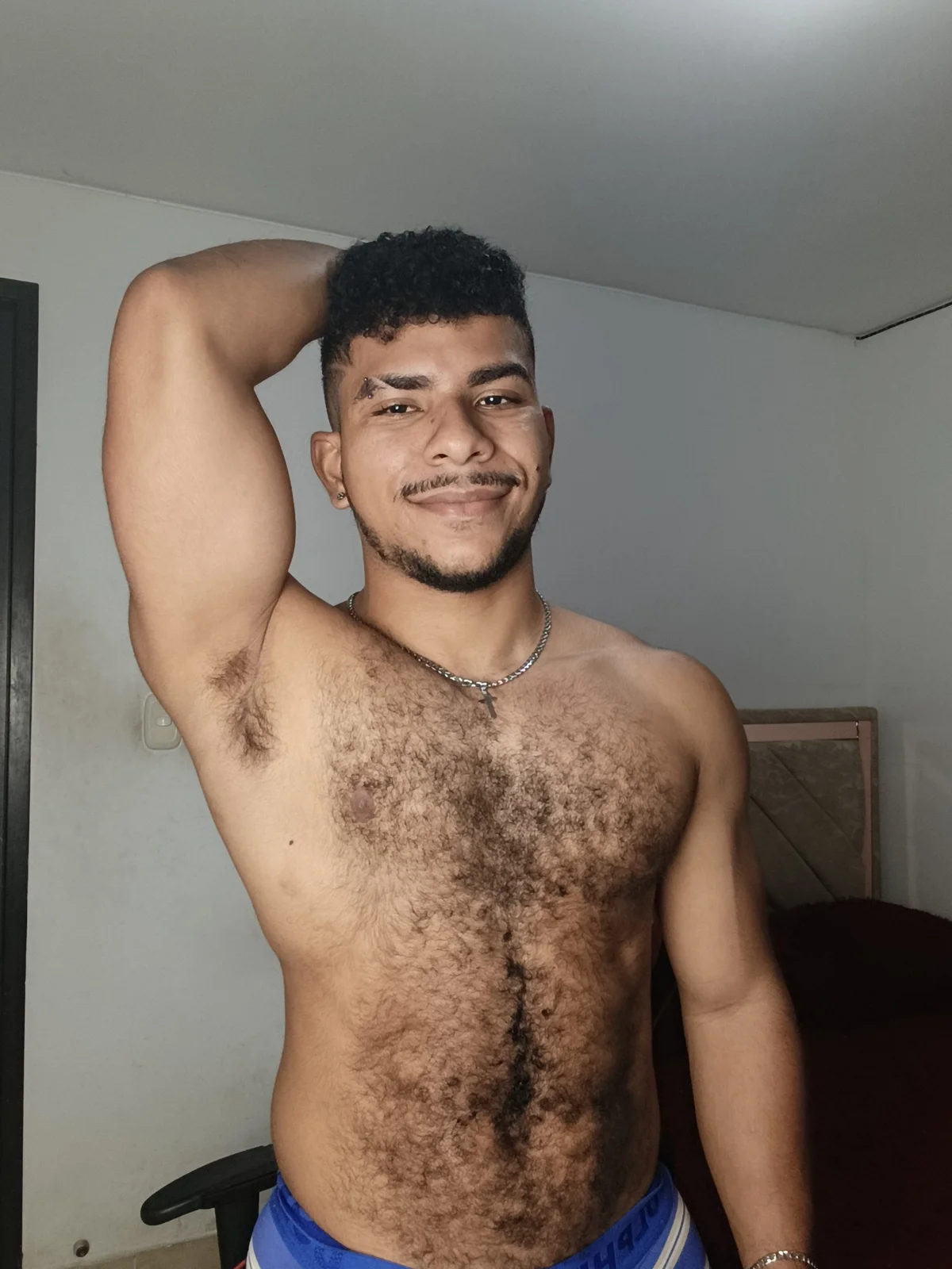 Javier_Hot27_ Gambar Trending 1429