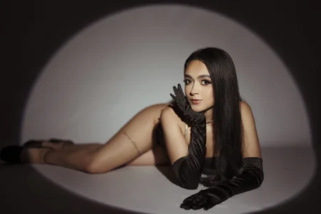 HannaClarrk_のyour little demon❤️🖤の 3枚の写真