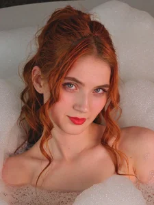 MariAllen Let me be a true model Poză 4