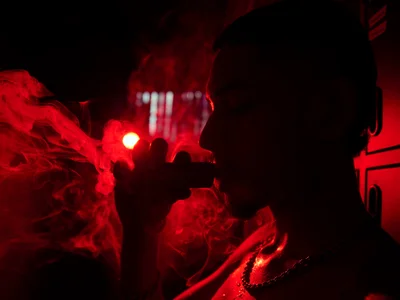 smoking de ItsZairen  3 Imagens