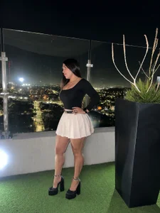 ailanny Ailanny ardiente Immagine  6