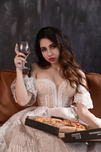 vinkiepinkie Do you like pizza?🍕 Pic 6