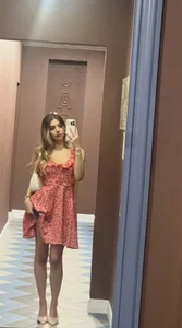 KissKellyy Public Pic 4