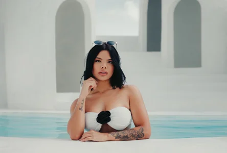 JadaKaiのPool Day 🌊の 3枚の写真