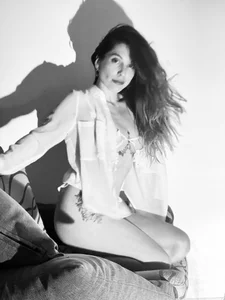 CosmiccAlai Le noir is sexy Pic 6