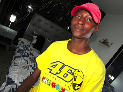 Joel_Bell Ebona latino slika