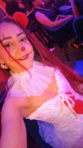bianca_milfsexy Penywise halloween 🎃🎃🎃🧡🧡🎃🧡🎃🧡🎃🧡 Bilde 3