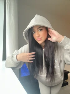 MissOliviaRose: Casual ones 🖤 ( 3 фото)