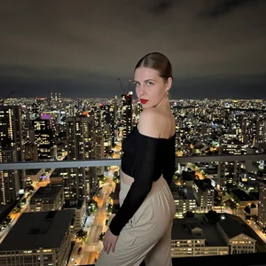 Joann_Shermann refreshing vacation Pic 8