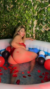 Valentinaa_matureのJACUZZY ❤の枚の写真