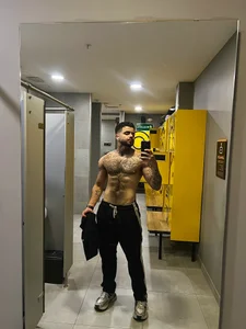 Benjii_Carter1 LATIN BOY Foto