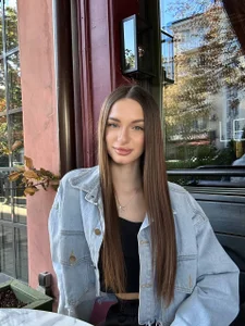 Zdjęcia sarah_heels Main Character Energy:  2