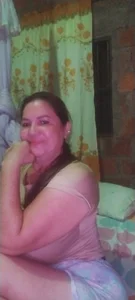 Stepmom_slut_50のPublicの 2枚の写真