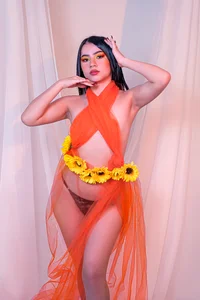 Arii_moon 🌹 Come closer… I want to taste you. Pic