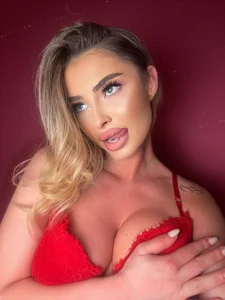 GraceCarther Public صورة واحدة|GraceCarther Public صورتان|GraceCarther Public  5 صور|GraceCarther Public  5 صورة