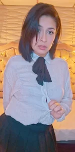 Roxanne_HanのCome... today I'm naughtier than normalの 5枚の写真