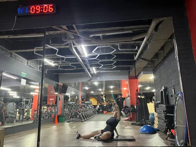 MissCharlottte_18 Gym time Pic 4