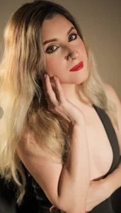 sophieturner_mg Public Pic 3