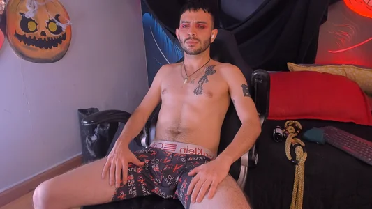 Echoes of Halloween od VynnyBlacke_  4 snímek