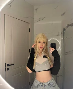 BabyHanna69 Public Pic 3