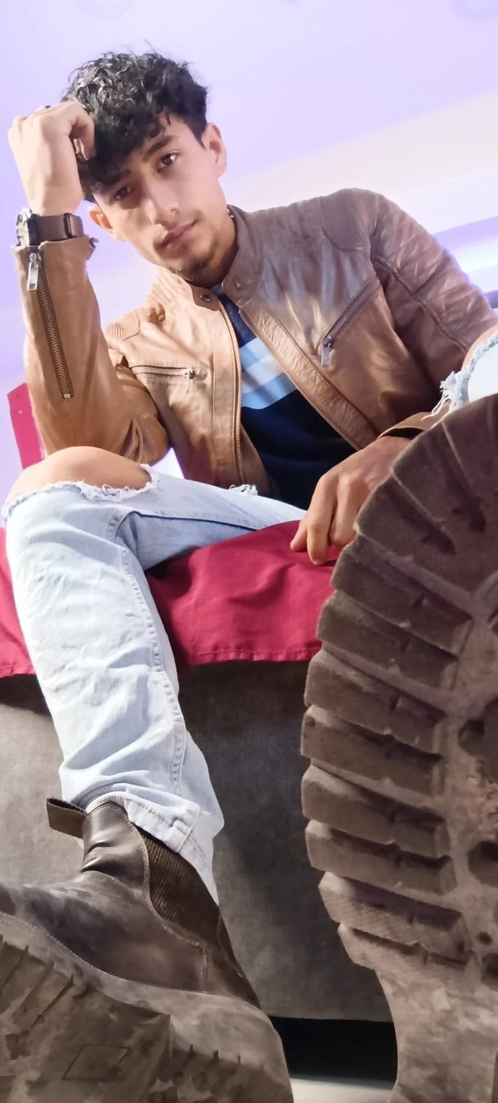 MaxiimoRomano_ Foto en Tendencia 8011