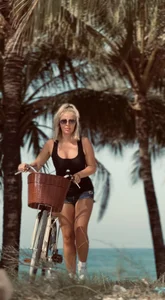 Miravynn Public Immagine 