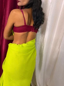 Indian_Sara Jaan Foto