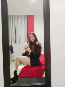 Arianna_MossのMOD FIT!! I love how my body looks nowの枚の写真