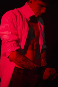 let's make it burn de david_huge  3 Imagens