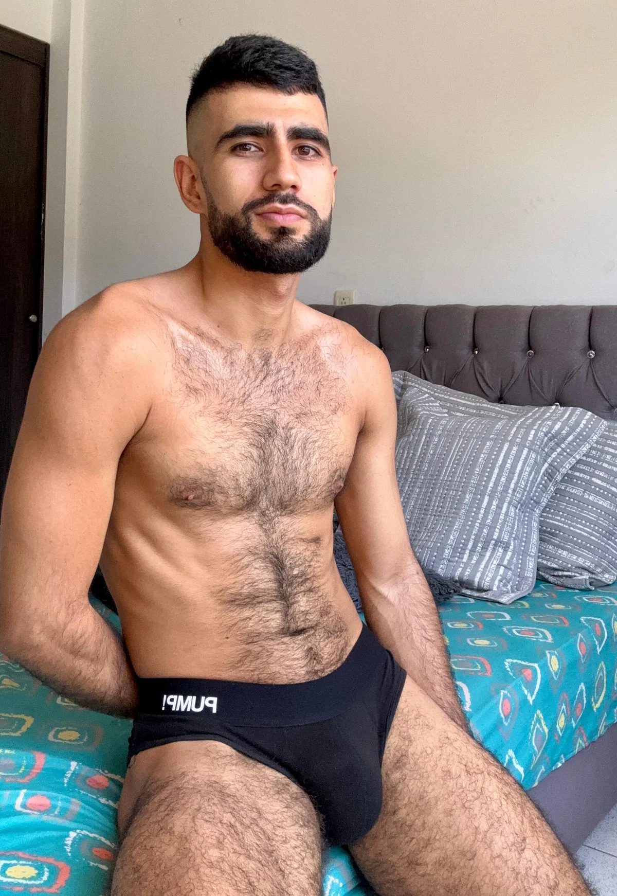 Трендове зображення  9320 Ethan__Walker