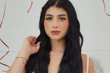 BadLilAngelXXX Public Pic 5