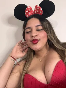 Amira_Malia: Public ( 3 фото)