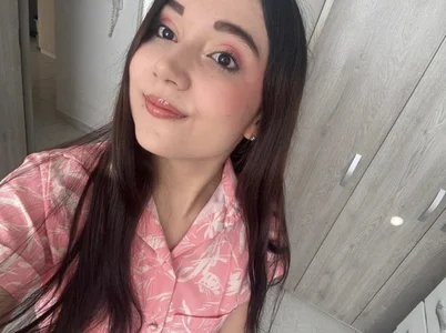 Zdjęcia mia_cooper_24 🩷🩷: 