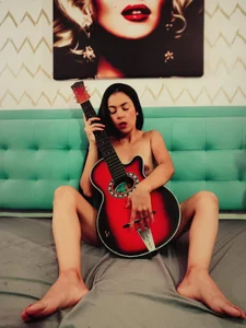 touch me de ciara_connor  5 Imagens