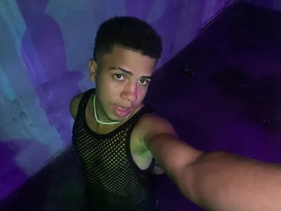 hi de Badboy0026  8 Imagens